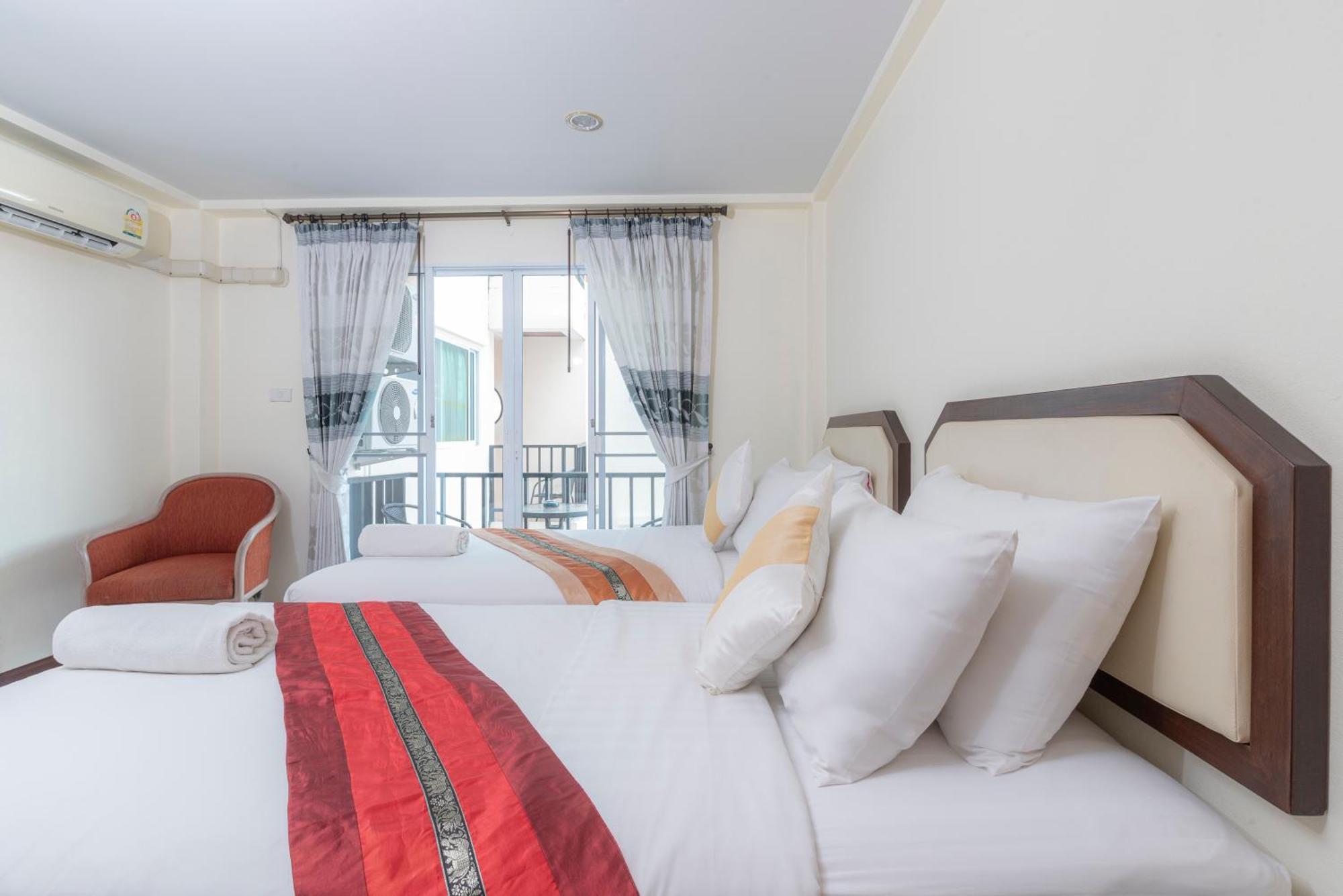 Manee Cool Mueang Hotell Chiang Mai Exteriör bild