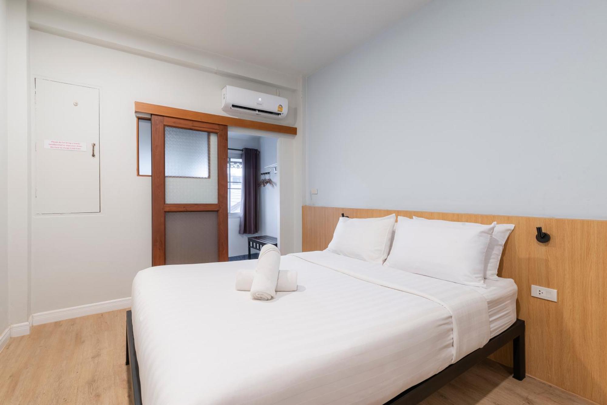 Manee Cool Mueang Hotell Chiang Mai Exteriör bild