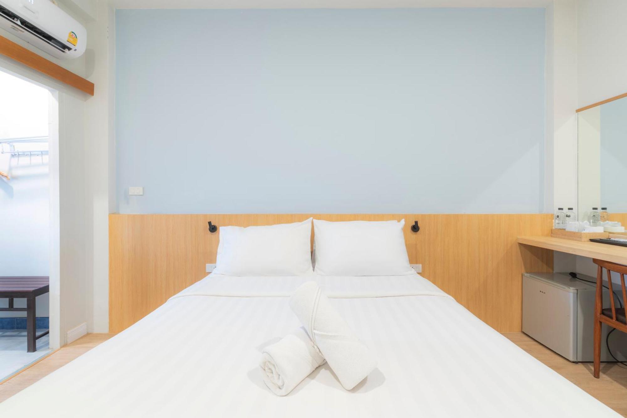 Manee Cool Mueang Hotell Chiang Mai Exteriör bild