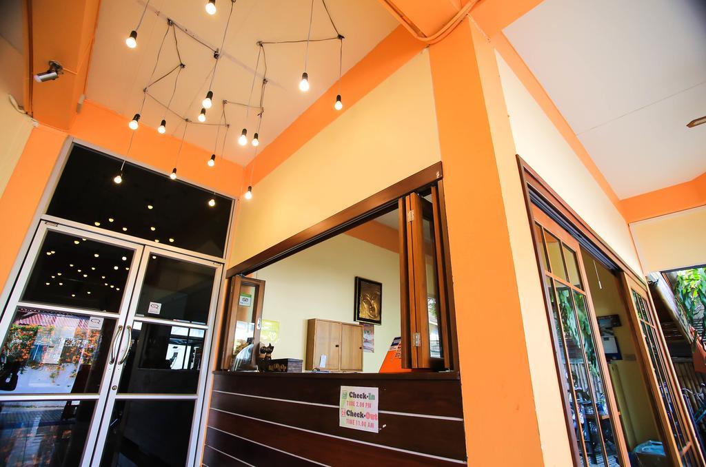 Manee Cool Mueang Hotell Chiang Mai Exteriör bild